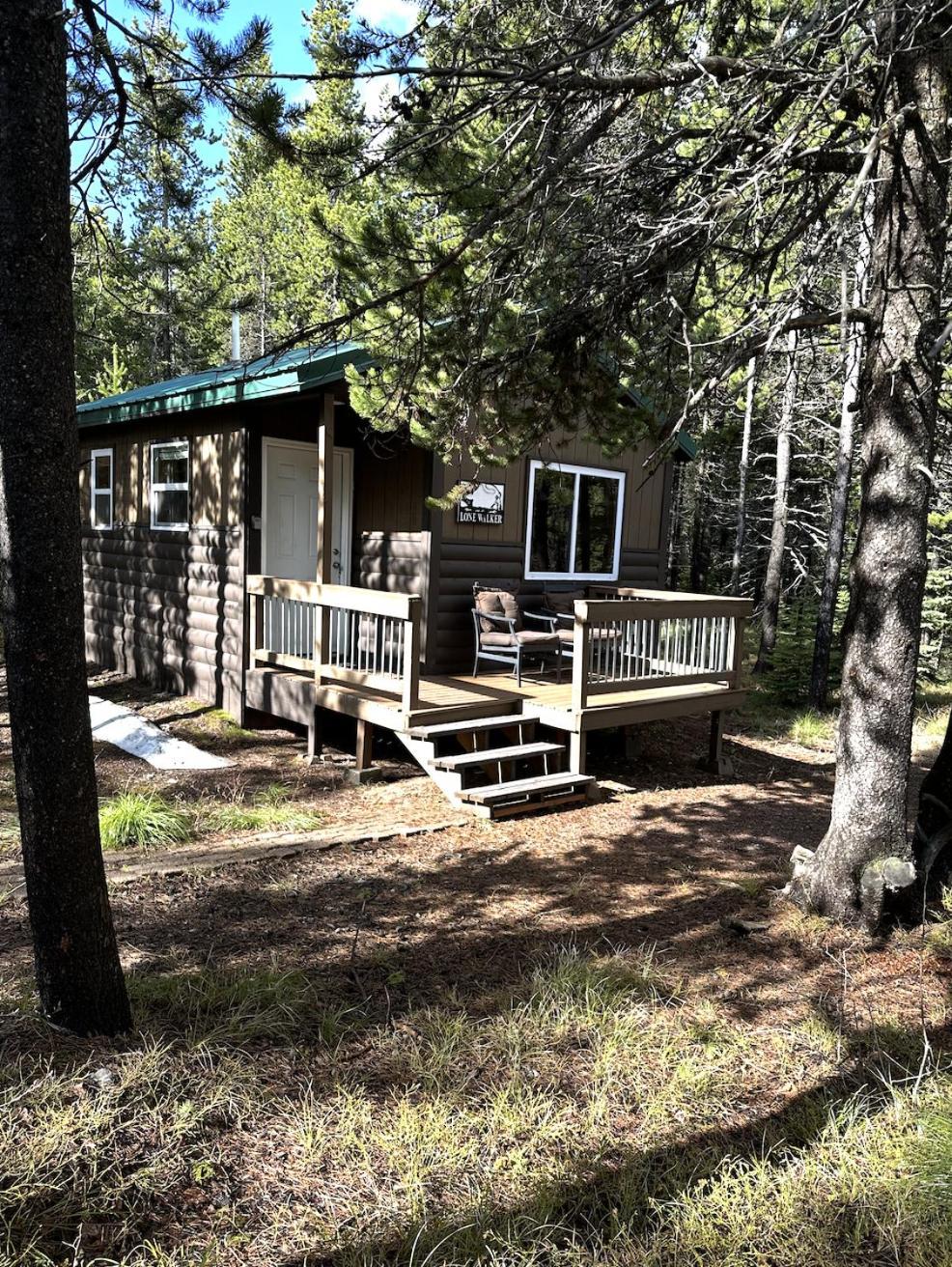 Summit Mountain Lodge And Steakhouse East Glacier Park Village Exterior photo