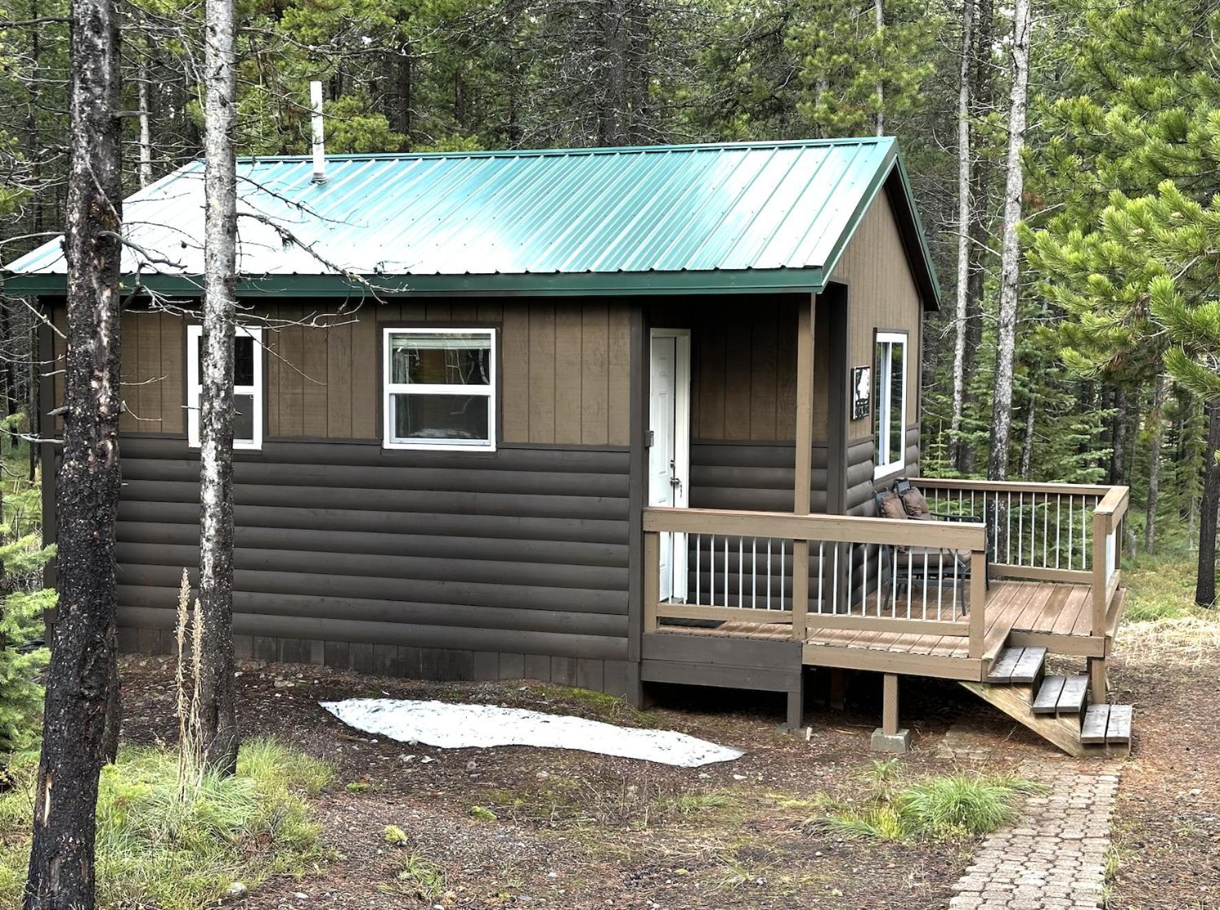 Summit Mountain Lodge And Steakhouse East Glacier Park Village Exterior photo